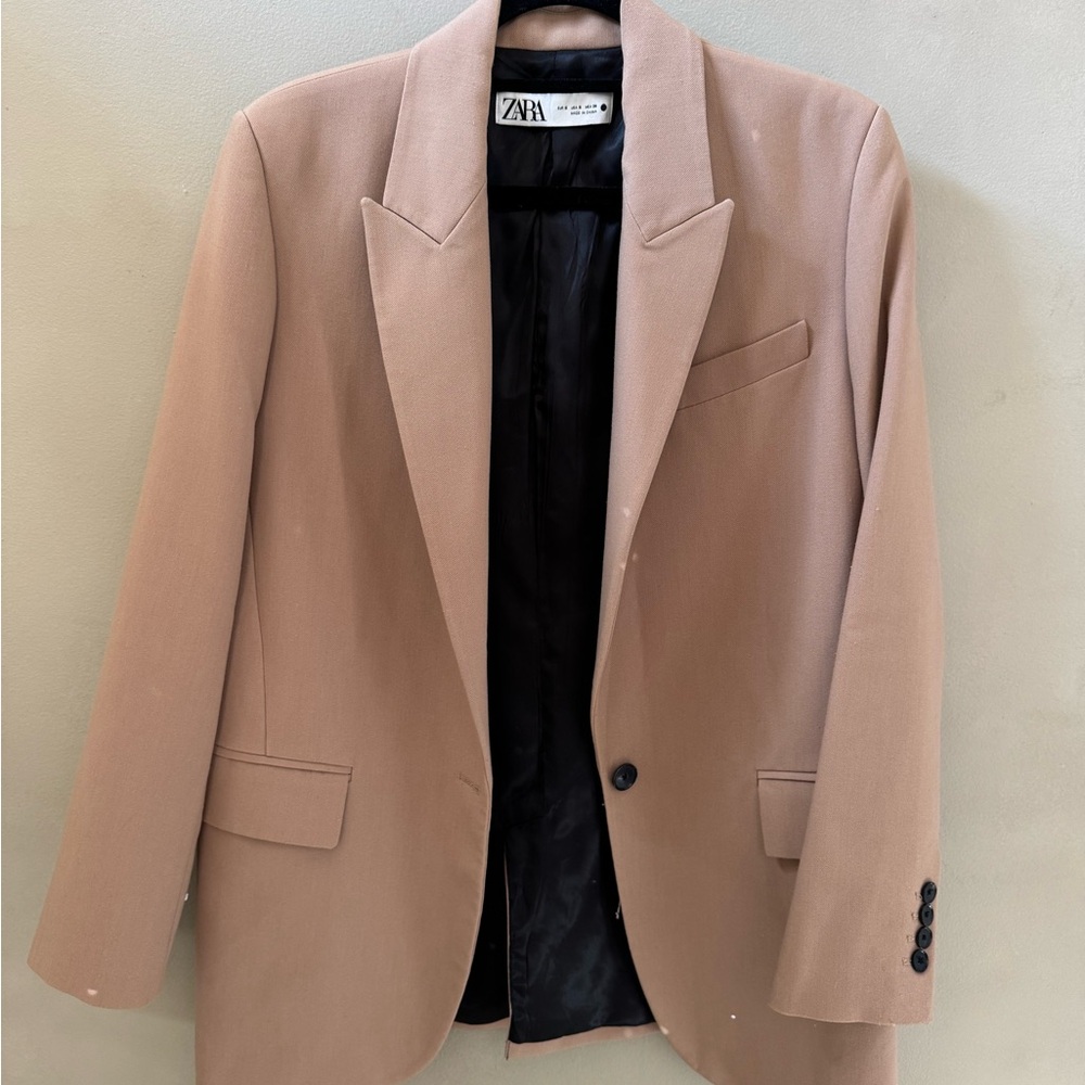 Zara Blazer in Tan with Black Lining